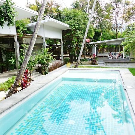 Glur Hostel Ao Nang Εξωτερικό φωτογραφία